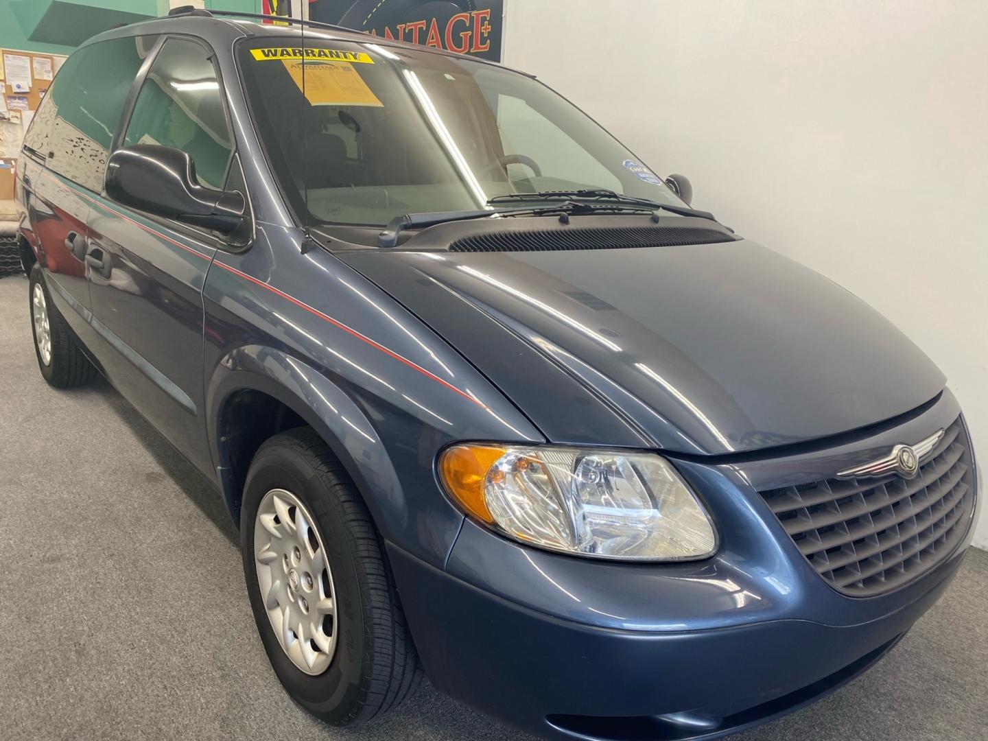 2002 BLUE /Tan Chrysler Voyager (1C4GJ25342B) , located at 533 S West End Blvd., Quakertown, PA, 18951, (877) 257-4995, 40.343994, -75.303604 - Photo#2